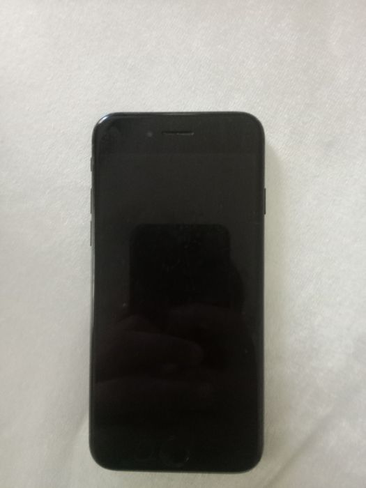 iPhone 7 128гб памяти