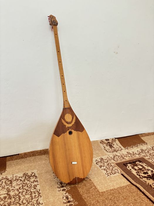 Гитара+Домбыра бірге Шымкент қаласы