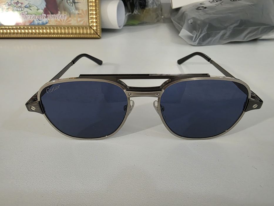 Продам очки солнцезащитные CARTIER новые