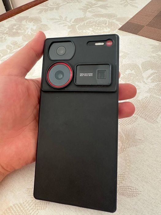 Nubia z60 ultra.
