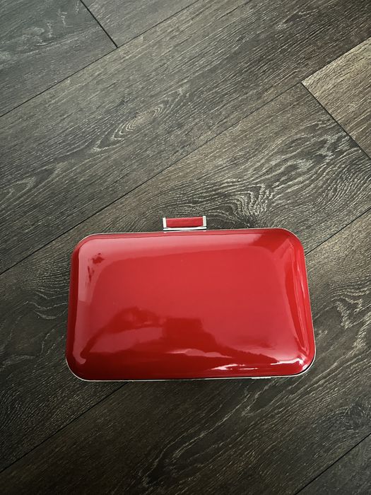 Малка дамска чанта