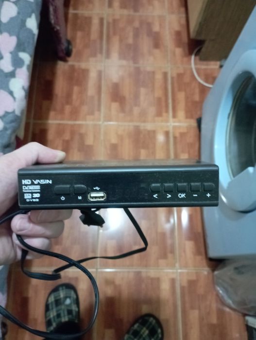 Продаю телевизор и приставка