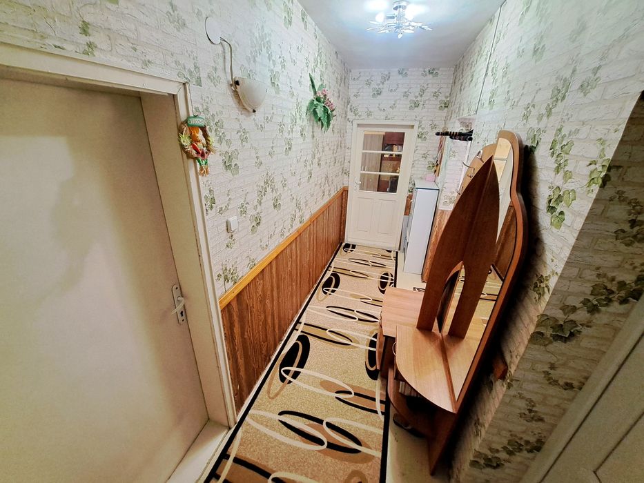 Етаж от къща кв. Средна кула