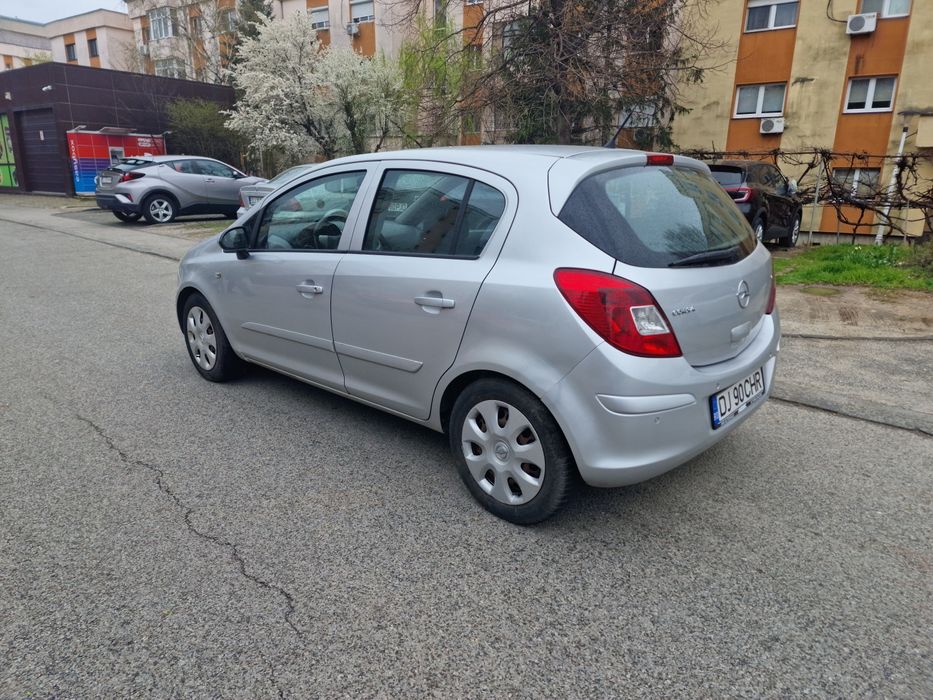 Opel Corsa D 1.4 Benzina 2008