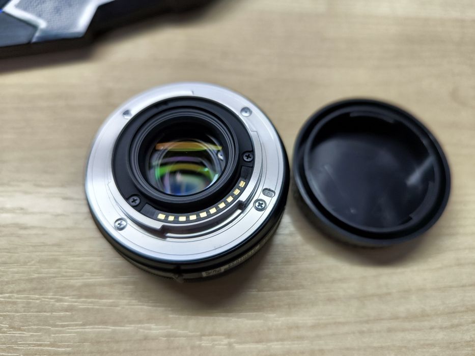Obiectiv Fuji 27 mm F 2.8 aproape nou