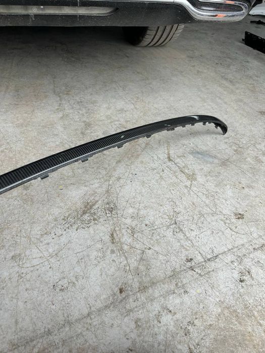 4M8807791D карбонова лайсна за audi q8/sq8