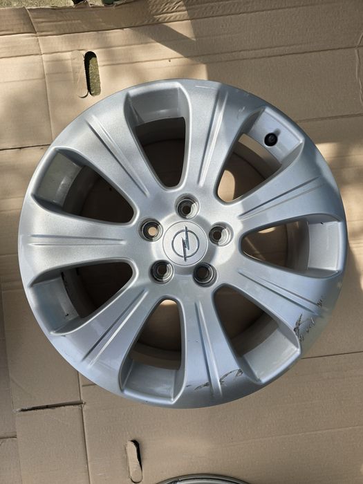 jante aluminiu R 17 ~ 5 x 110 ~ ET 39 ~ Opel , Chevrolet