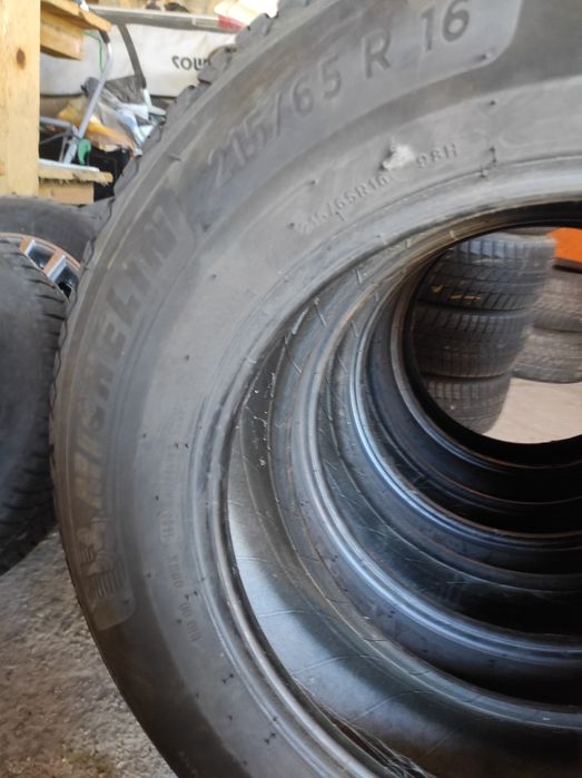 215/65/16 Michelin