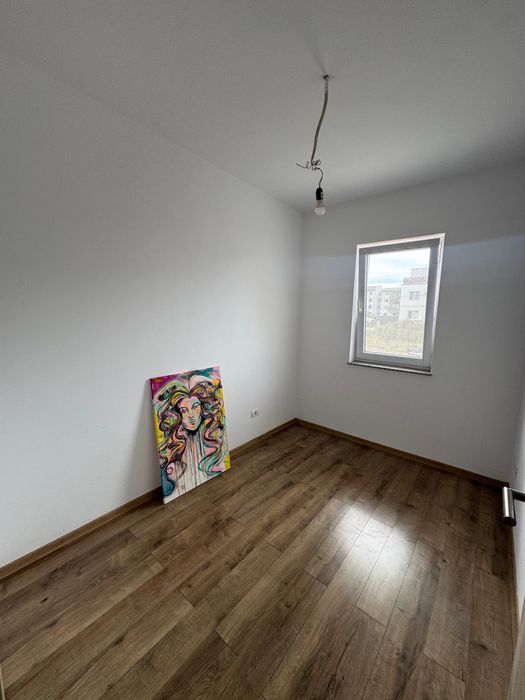 Apartament cu 3 camere