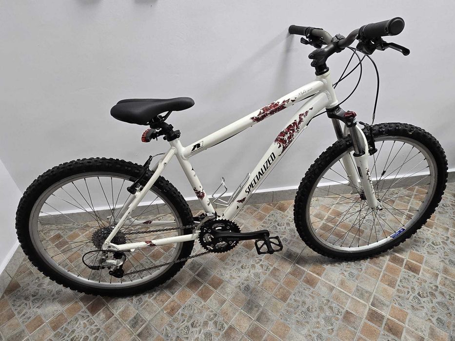 Bicicleta Specialized - cadru Aluminiu - marime M (168-178 cm)