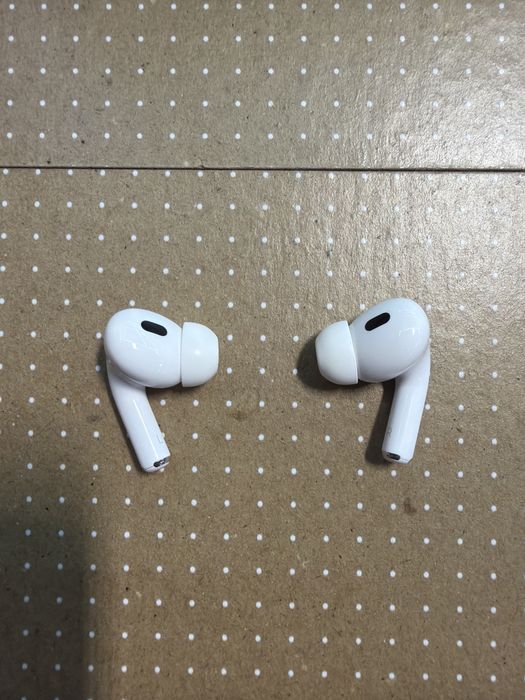 Продаю наушники Aipods pro 2