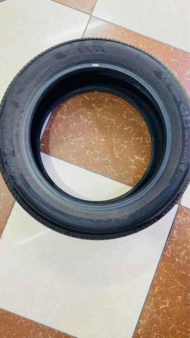 Yokohama 215/55 R17