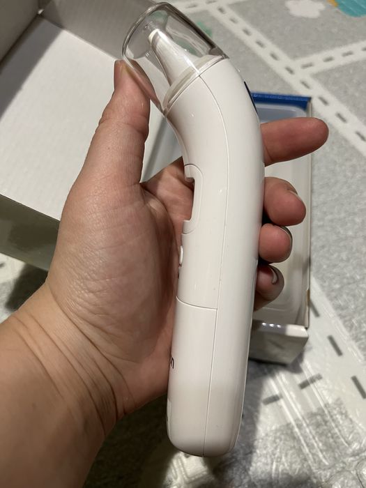 Термометър за ухо Omron