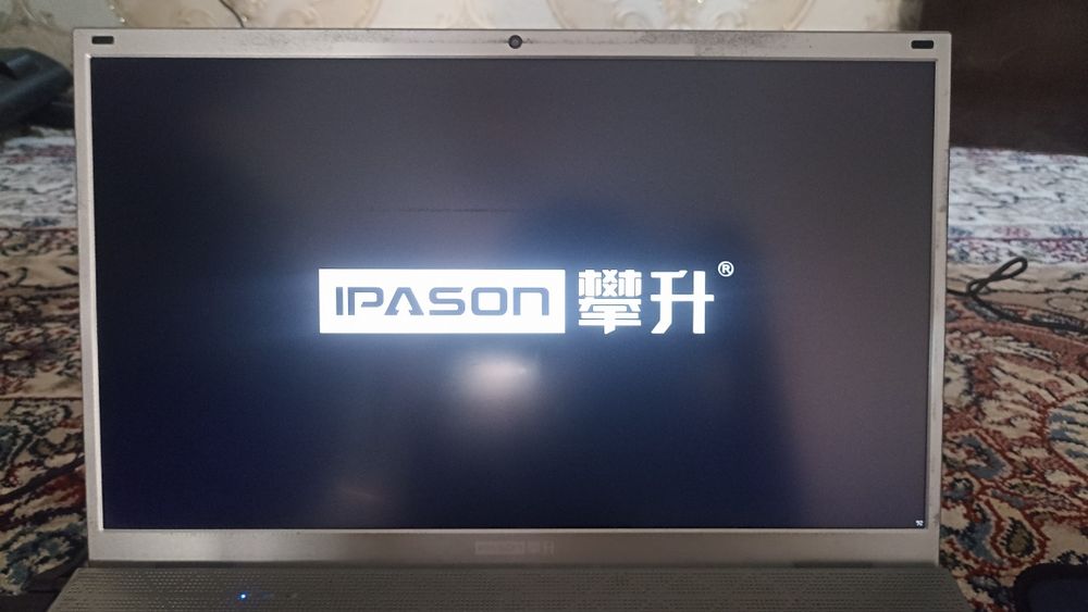 ПРОДАËТСЯ ноутбук срочно!