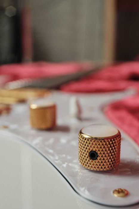 Ibanez PIA Steve Vai SW – Made in Japan – Отлично състояние