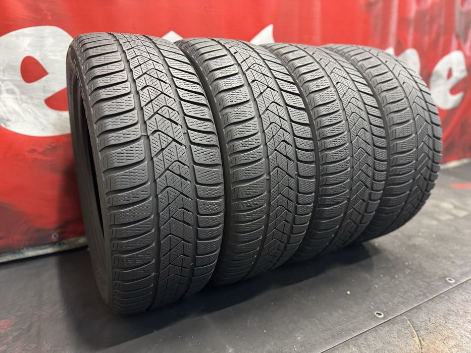 215 55 17, Зимни гуми, Pirelli SottoZero3, 4 броя