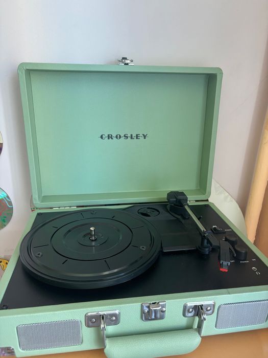 Грамофон Crosley (използван, работи перфектно)