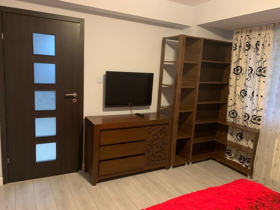 Închiriez apartament 2 dormitoare