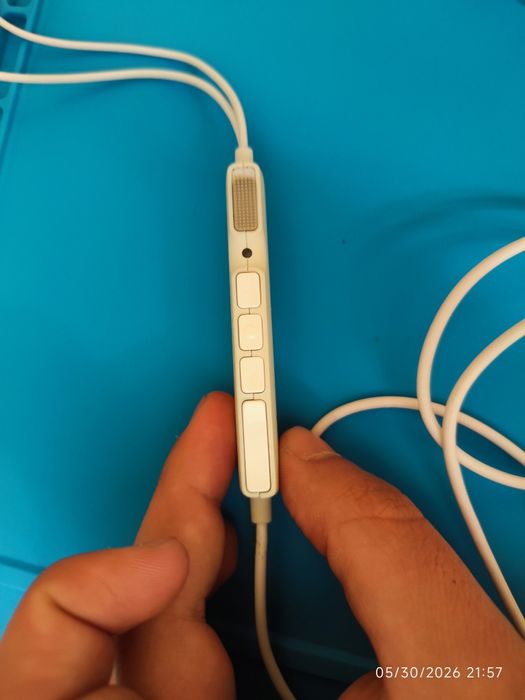 Sennheiser AMBEO Smart Headset за iPhone – Отлично състояние