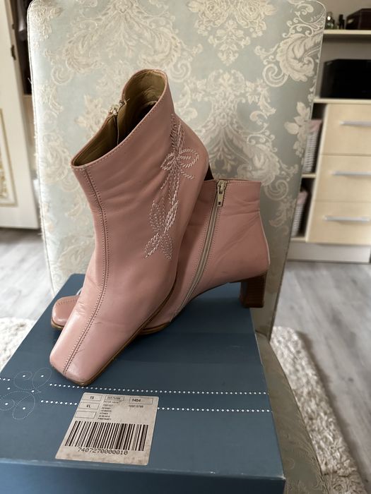 Ботинки, сапожки размер 38