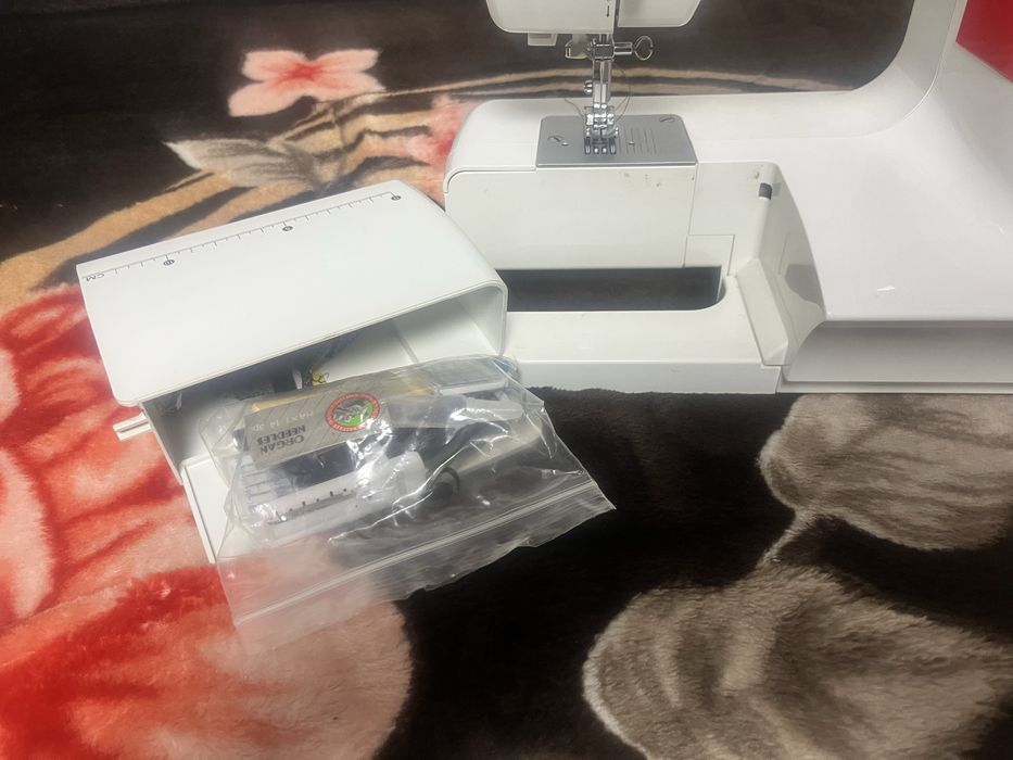 Masina de cusut Minerva M190