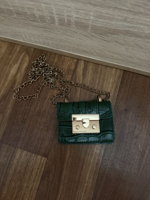 Оригиналнa чанта на Love moschino