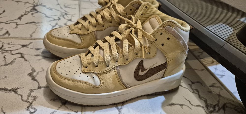 Nike  Nike dunk mid