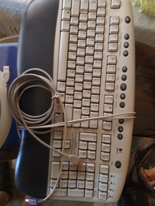 Клавиатура и монитор