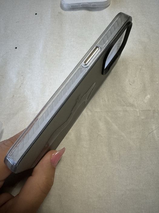 Калъфи за iphone 13 pro