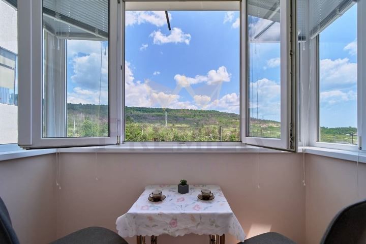 Дава се под наем Тристаен апартамент в Варна, Владислав Варненчик - 71 кв.м за 550 € - Снимка #12