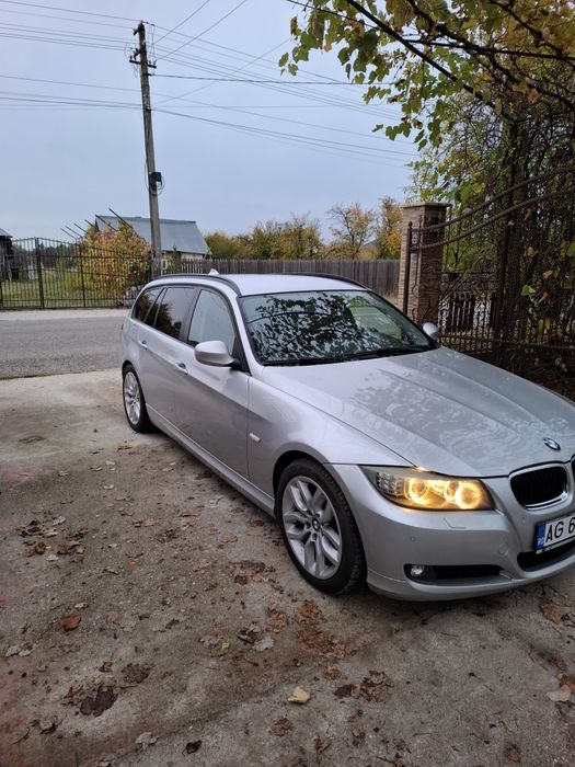 BMW 3 Series 2011 — imagine 2