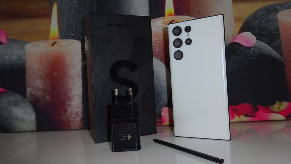 Samsung  Galaxy S22 Ultra