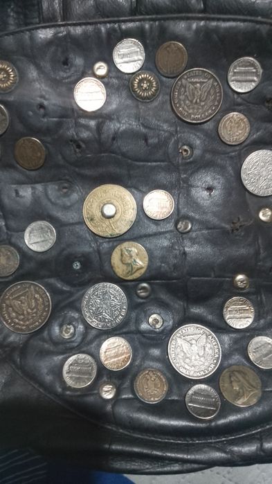 Monede vechi de colecție