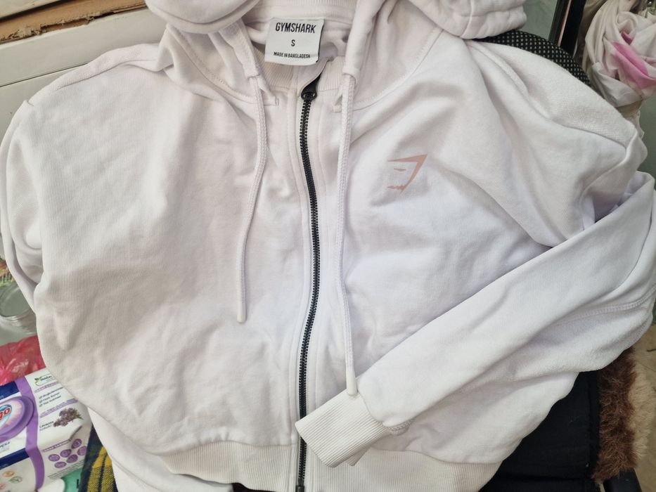 къса горница Gymishark S