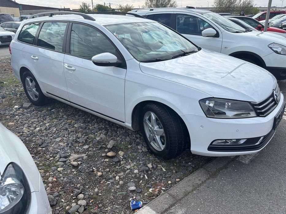 VOLKSWAGEN Passat 2011 — imagine 2