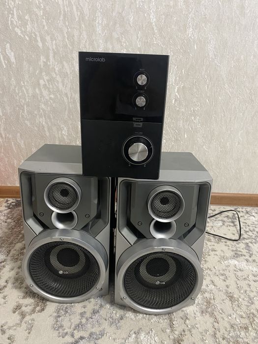 Продам колонки с уселителем