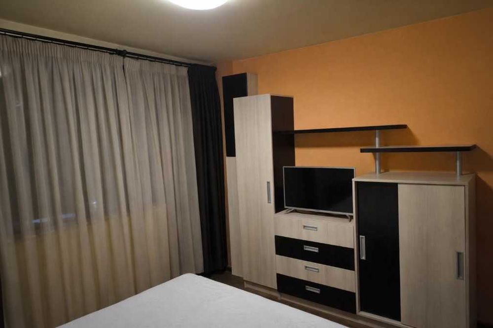 Дава се под наем Двустаен апартамент в София, Хладилника - 75 кв.м за 697.17 € - Снимка #4