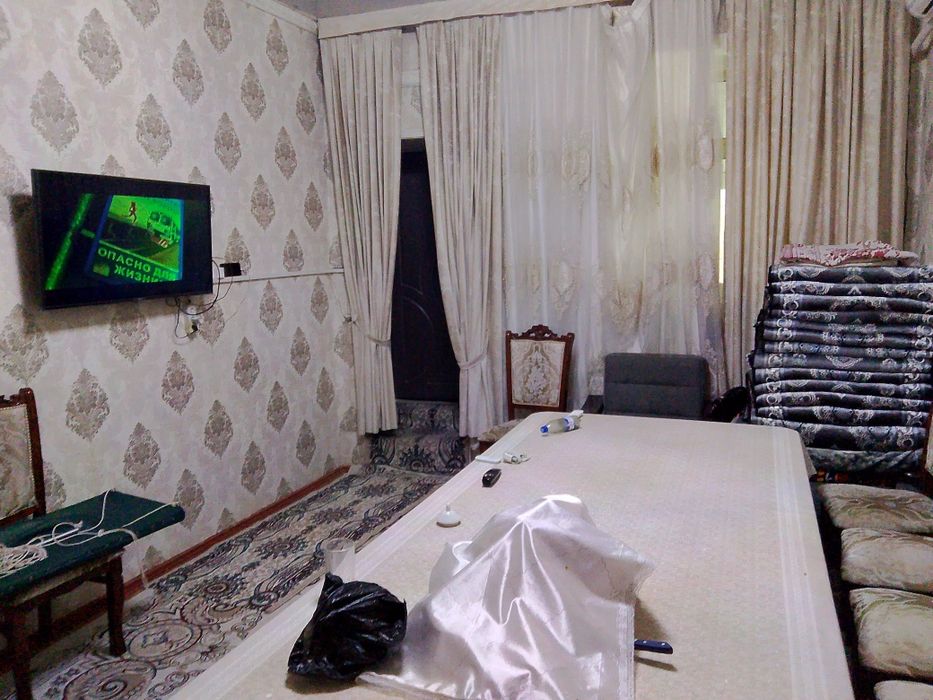 2 хона 38 кв/м отдельно 2 этажли туалет ванна и 1 комната на втором эт