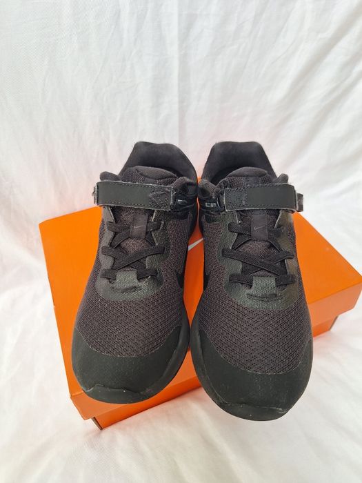 Adidasi Nike Revolution 6, marime 34