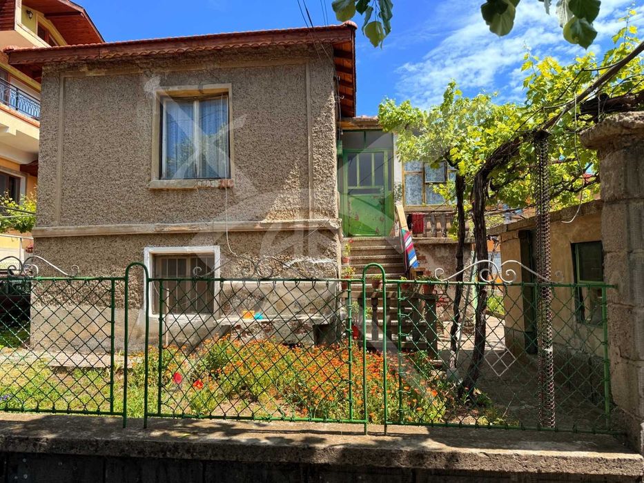 Къща в гр. Айтос