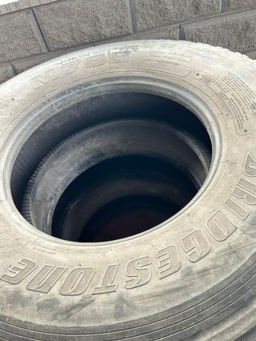 Продам грузовую резину