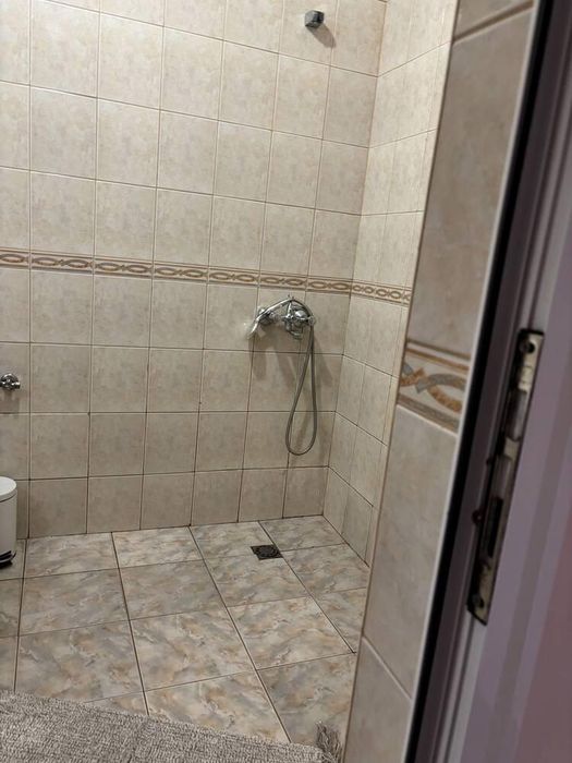 Дава се под наем Двустаен апартамент в Бургас, Меден рудник - зона Г - 60 кв.м за 306 € - Снимка #6