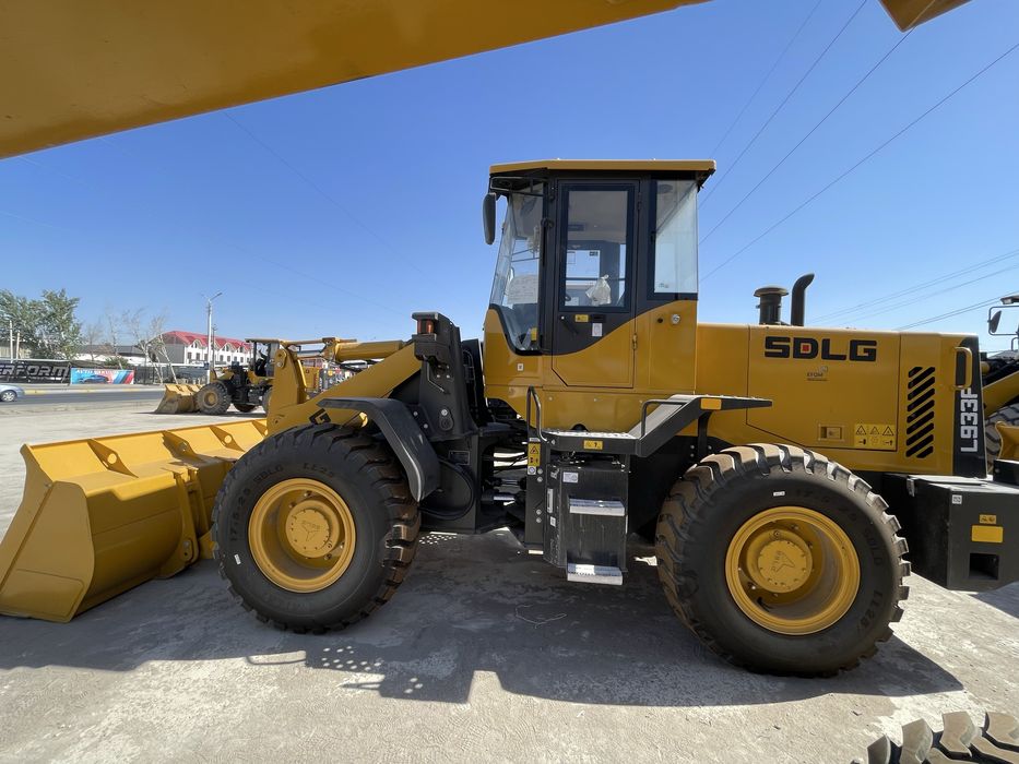 Фронтальный погрузчик SDLG L933F (1,8m³) Qarshi