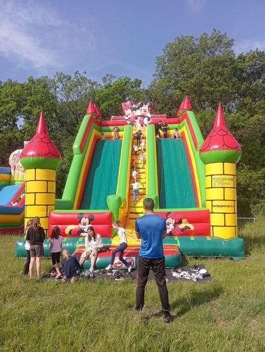 Închirieri topogane gonflabile tobogane carusel