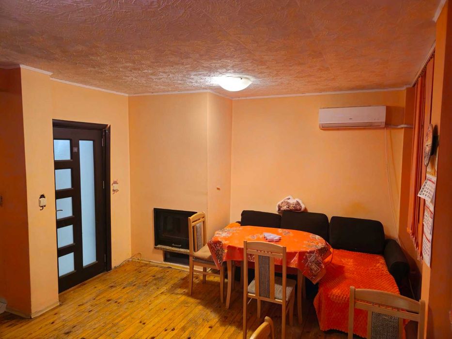 Продава се Четиристаен апартамент в Варна, Цветен квартал - 105 кв.м за 1905 €/кв.м - Снимка #3