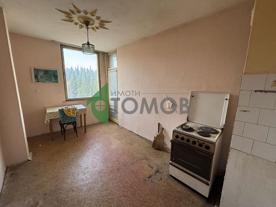 Тристаен апартамент в кв. Самара 1