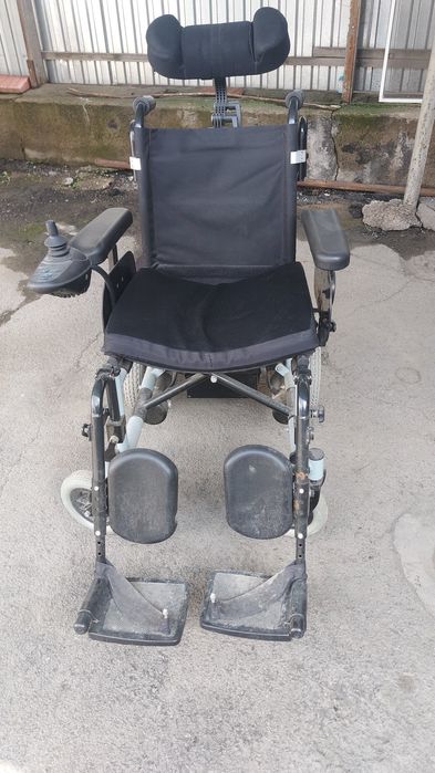 Продается электро инвалидная коляска