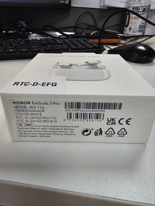 Vând casti wireless HONOR EARBUDS 3 PRO