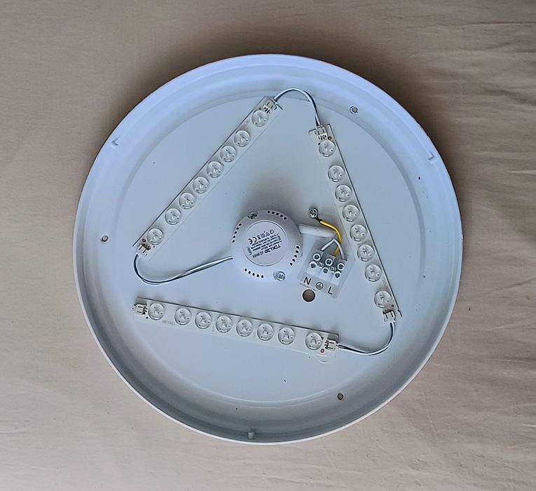 Светильник настенно-потолочный TEKLED