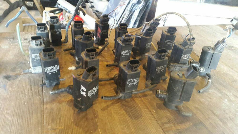 Моторчик омывателя стекол RX300